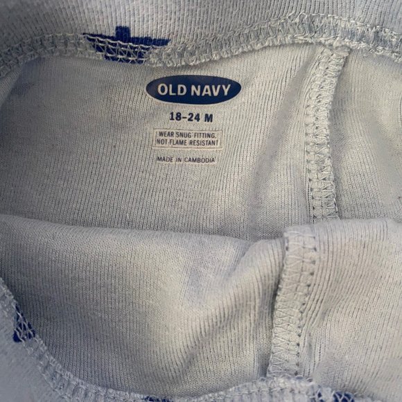 18-24 mos Boy's Old Navy 2 Piece Pajama Set - Picture 3 of 5